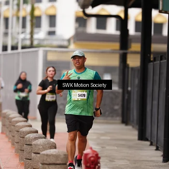 Runner Photo 8475046