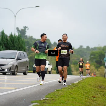 Runner Photo 8475081