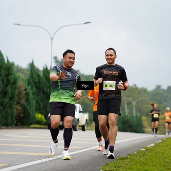 Runner Photo 8475084
