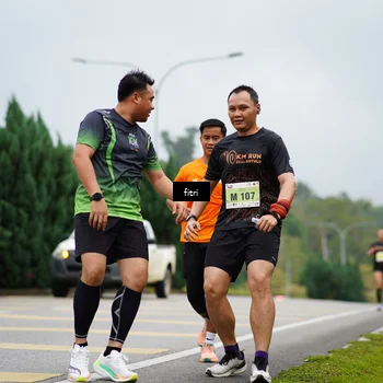Runner Photo 8475111