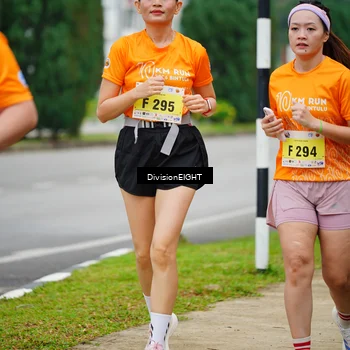 Runner Photo 8475181