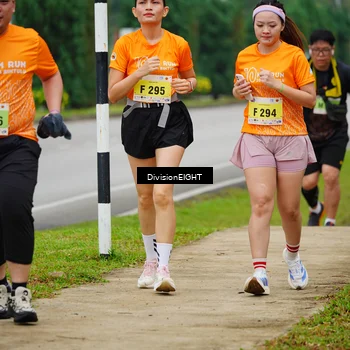 Runner Photo 8475185