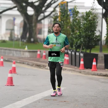 Runner Photo 8475212