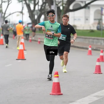 Runner Photo 8475214