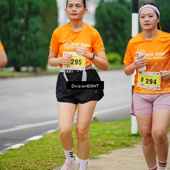 Runner Photo 8475218