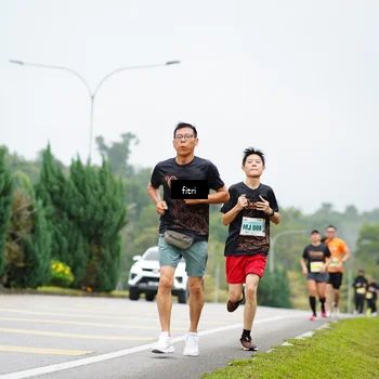 Runner Photo 8475261