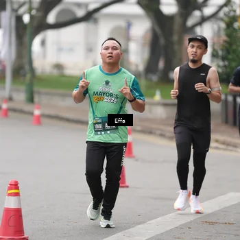 Runner Photo 8475294