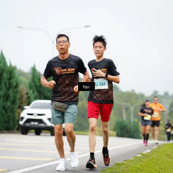 Runner Photo 8475317