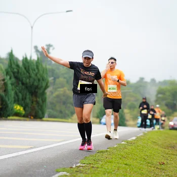 Runner Photo 8475334