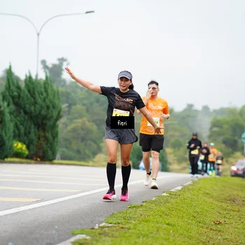 Runner Photo 8475337