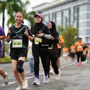 Runner Photo 8475339