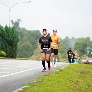 Runner Photo 8475349