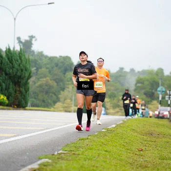 Runner Photo 8475353