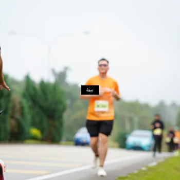 Runner Photo 8475365