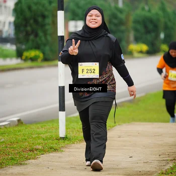 Runner Photo 8475384