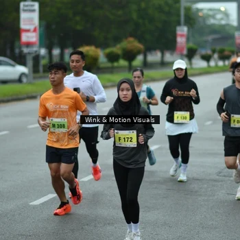 Runner Photo 8475386