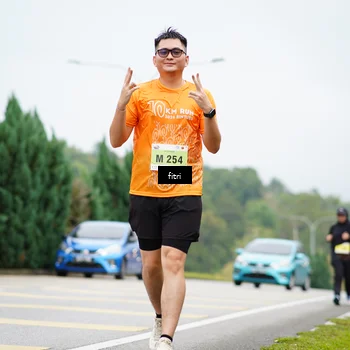 Runner Photo 8475388