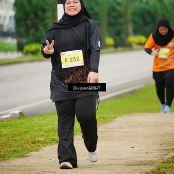 Runner Photo 8475405