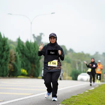 Runner Photo 8475440