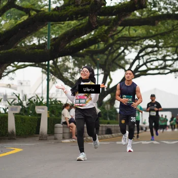 Runner Photo 8475442