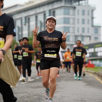 Runner Photo 8475449