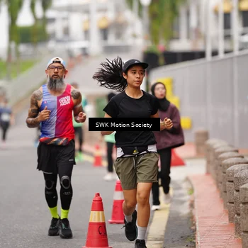 Runner Photo 8475458
