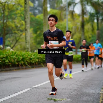 Runner Photo 8475499