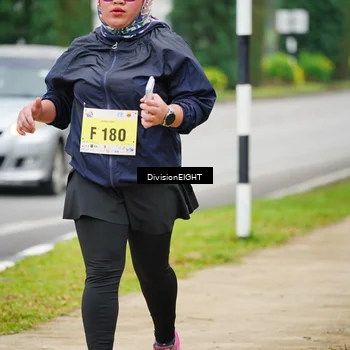 Runner Photo 8475533