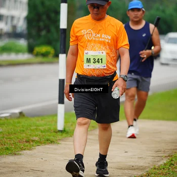 Runner Photo 8475535
