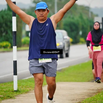 Runner Photo 8475566