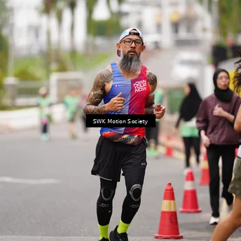 Runner Photo 8475575