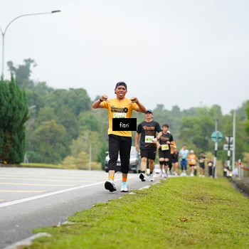 Runner Photo 8475621