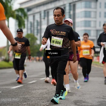 Runner Photo 8475655
