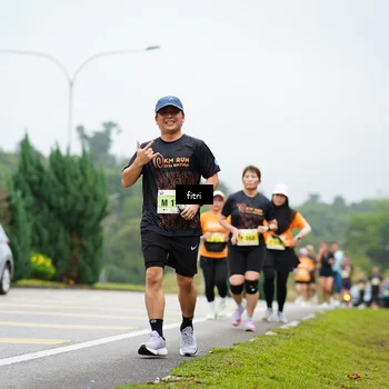 Runner Photo 8475656