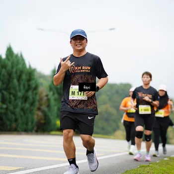 Runner Photo 8475667