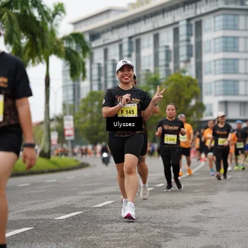 Runner Photo 8475681