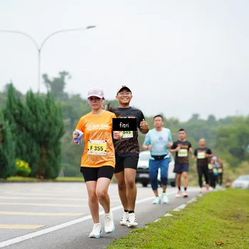 Runner Photo 8475714