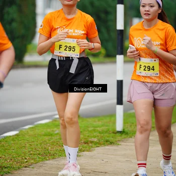 Runner Photo 8475733