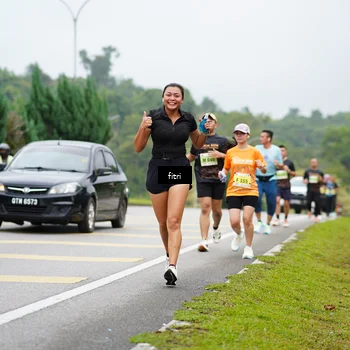 Runner Photo 8475735