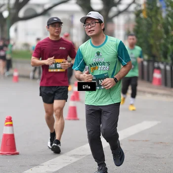 Runner Photo 8475740