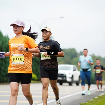 Runner Photo 8475750