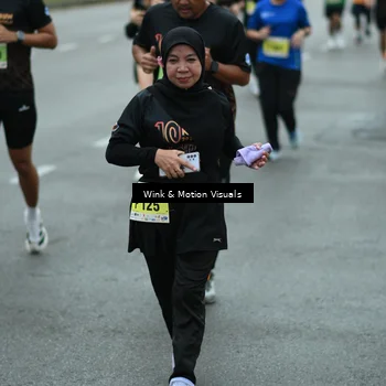 Runner Photo 8475751