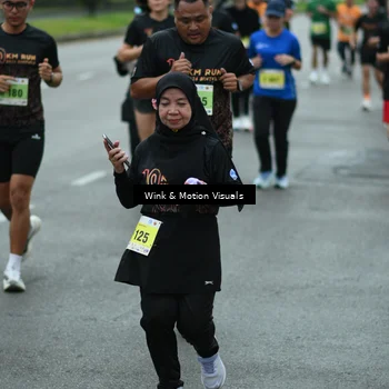 Runner Photo 8475752