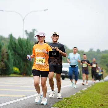 Runner Photo 8475760