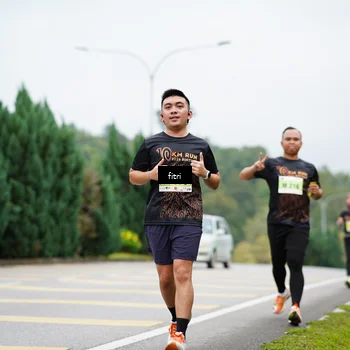 Runner Photo 8475781