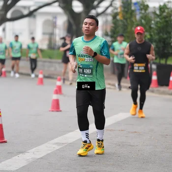 Runner Photo 8475794