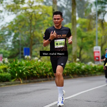 Runner Photo 8475854