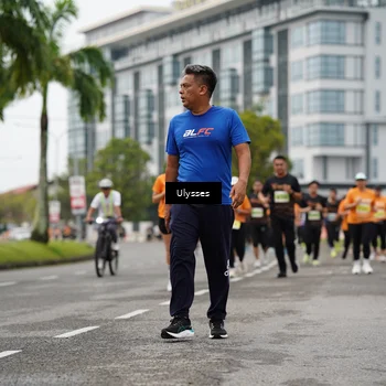 Runner Photo 8476003