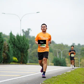 Runner Photo 8476011