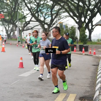 Runner Photo 8476024